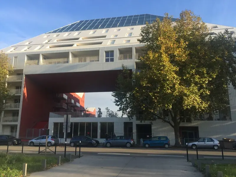 A vendre Bureaux 741m² 
