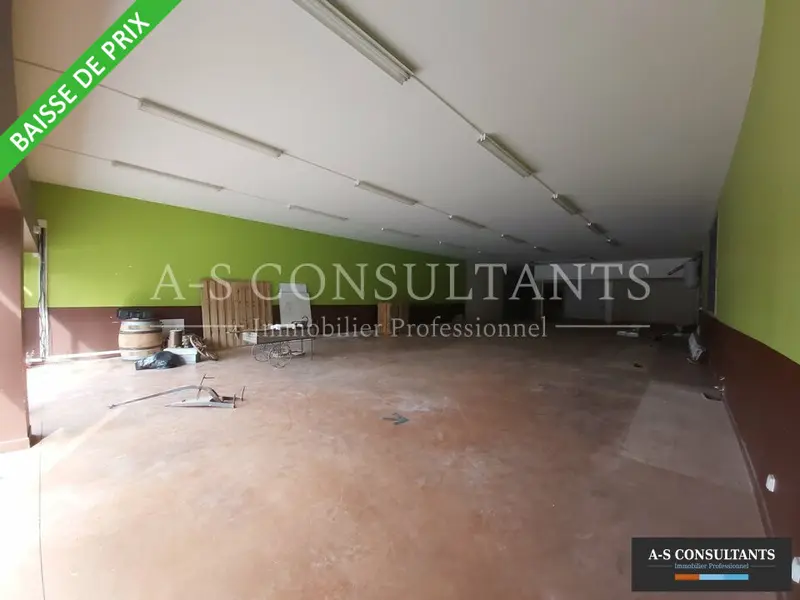 A louer Local commercial  260m² Colombier-le-Cardinal