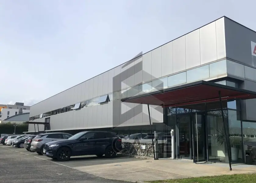 Bureau à louer - Lormont (33310) - 109 m² - 1 343 €/mois