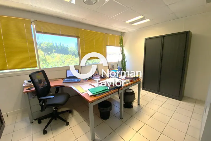 A louer Bureaux 172m² Baillargues