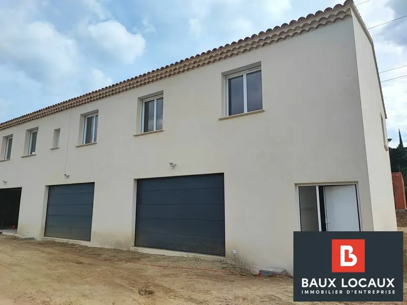 Entrepot 120 m² Alleins