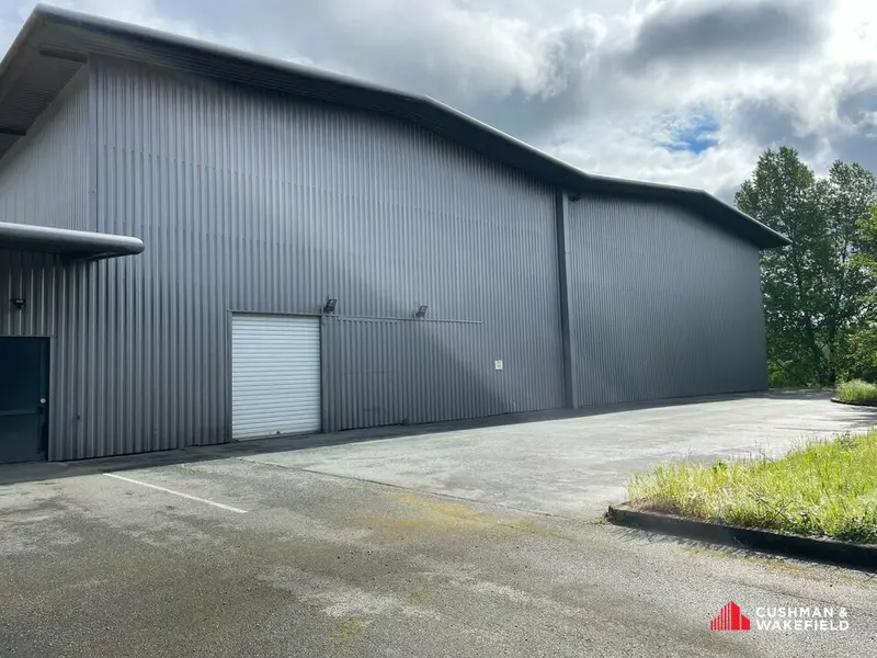 Entrepôt 440 m², sortie LA BREDE A62