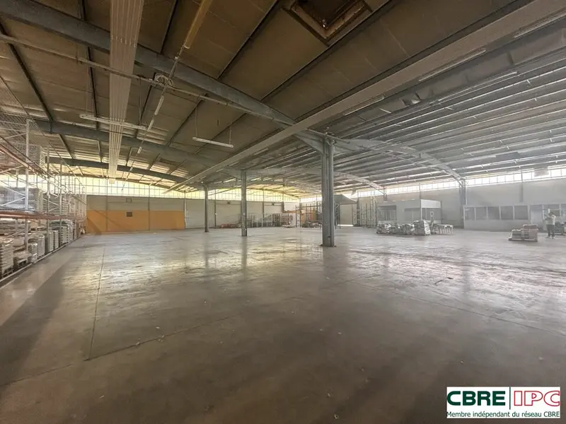 LOCATION - REF : 7785FL