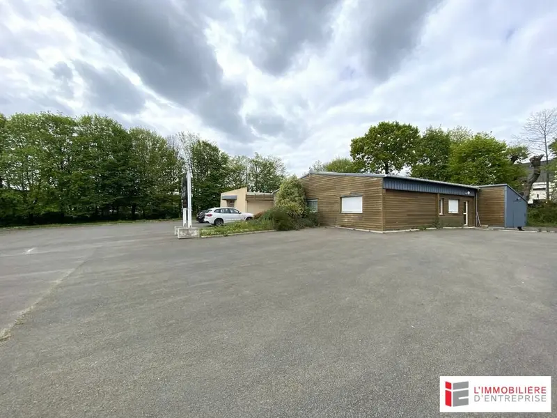 VENTES MURS 300M² SUR FONCIER 3000M² PARC D'ACTIVITE ROMILLE