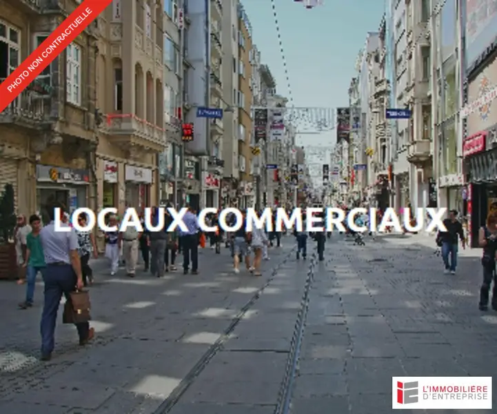A LOUER LOCAL COMMERCIAL 115 M² PONT-PÉAN