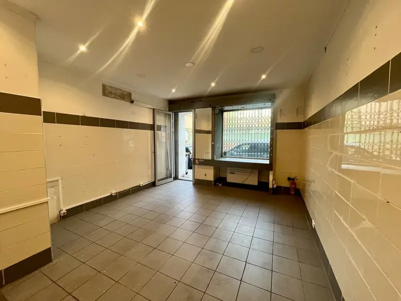 Local Commercial à louer - Nice (06300) - 28 m² - 1 200 €/mois