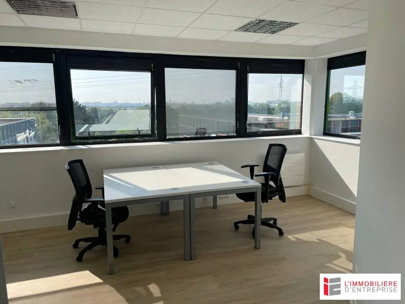 BUREAU DOUBLE POSTE 14M² SAINT GREGOIRE