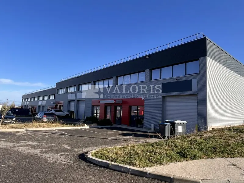 A louer Entrepôt 706.75m² Gignac-la-Nerthe