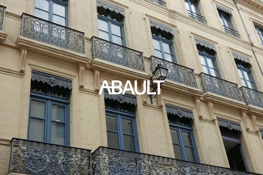 A vendre Local commercial  49m² Toulouse