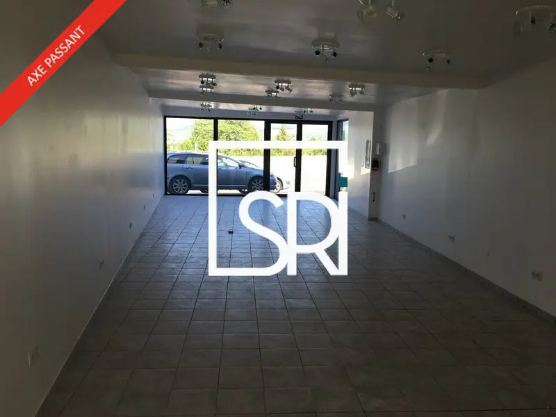A louer Local commercial  85m² Aubière