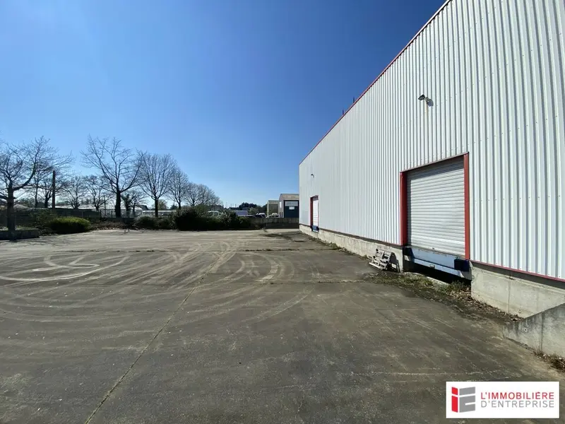 A vendre Locaux d'activité 1025m² Amanlis