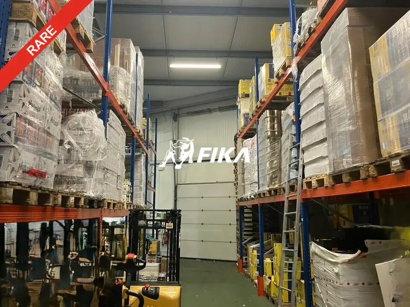 A VENDRE ENTREPOT D'ACTIVITÉ 800 m² - (31240) SAINT-JEAN
