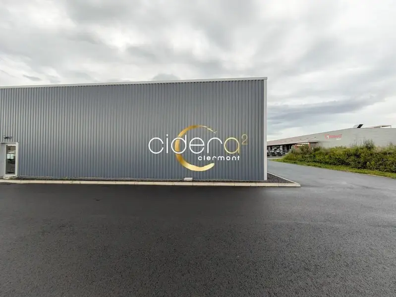 A louer Locaux d'activité 296m² Lapalisse