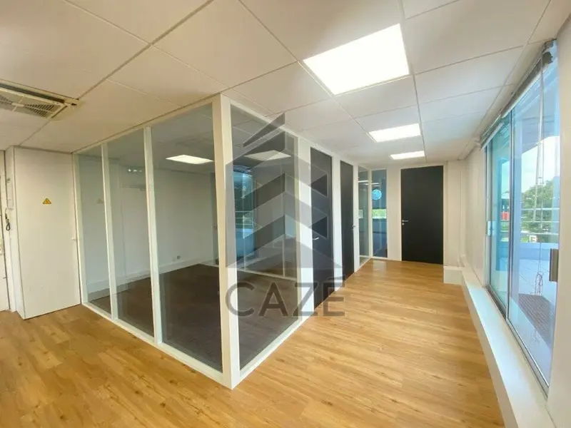 BUREAUX A VENDRE- BORDEAUX LAC