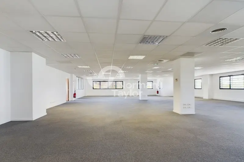 A louer Bureaux 660m² Montpellier