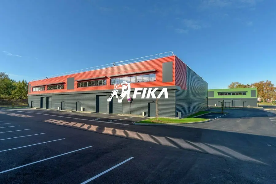 A LOUER - LOCAL D'ACTIVITE 339 m² - (31600) MURET