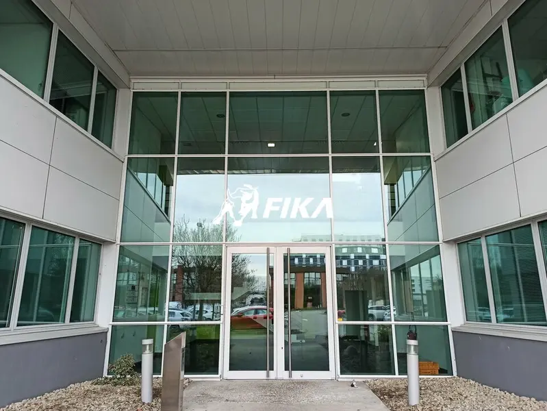 BUREAUX  A LOUER 196m² - (31670) LABEGE