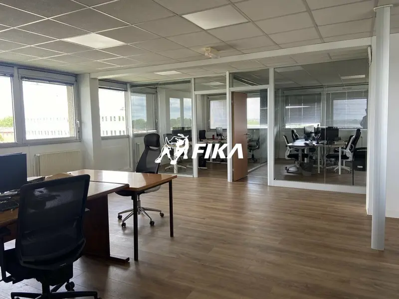 A LOUER - BUREAUX 457 m² - (31100) TOULOUSE