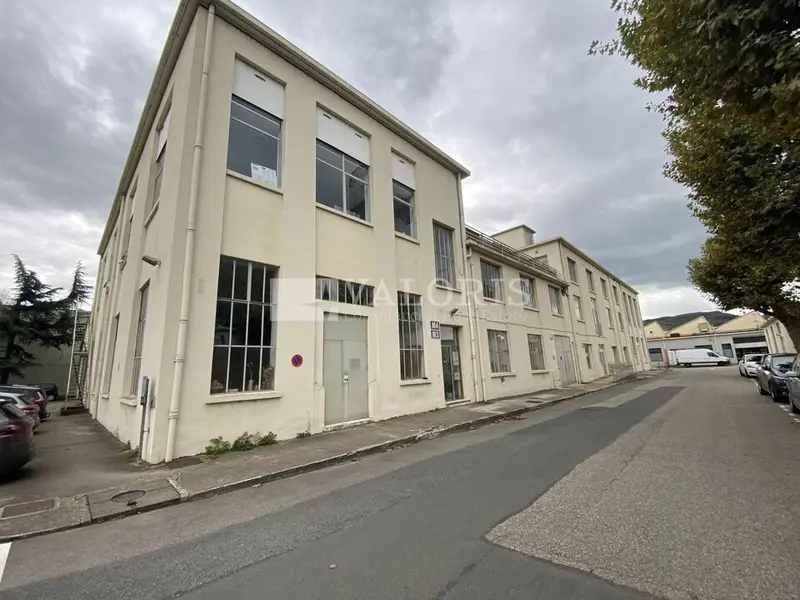 A louer Bureaux 138m² Albigny-sur-Saône