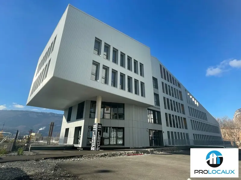 A louer Bureaux 464.68m² Grenoble