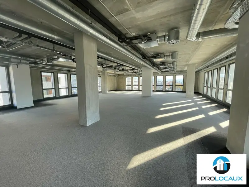 A vendre Bureaux 610.98m² Grenoble