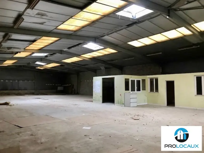 Entrepôt / Activité à louer - Goincourt (60000) - 644 m² - 2 500 €/mois