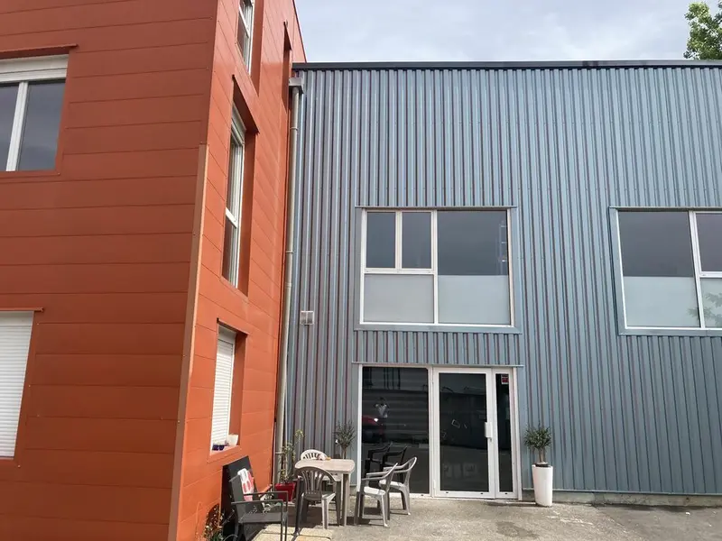 A louer Bureaux 285m² Les Adrets