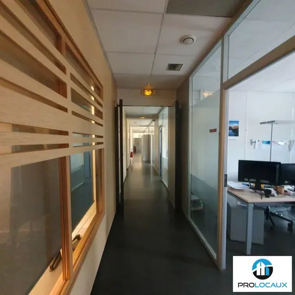 A louer Bureaux 4488m² Grenoble