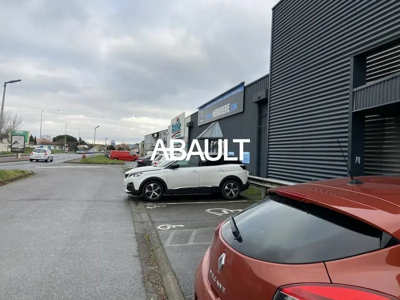 A louer Local commercial  450m² Portet-sur-Garonne