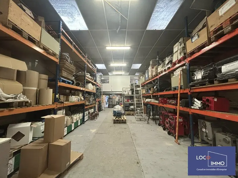 A louer Locaux d'activité 359m² Bègles