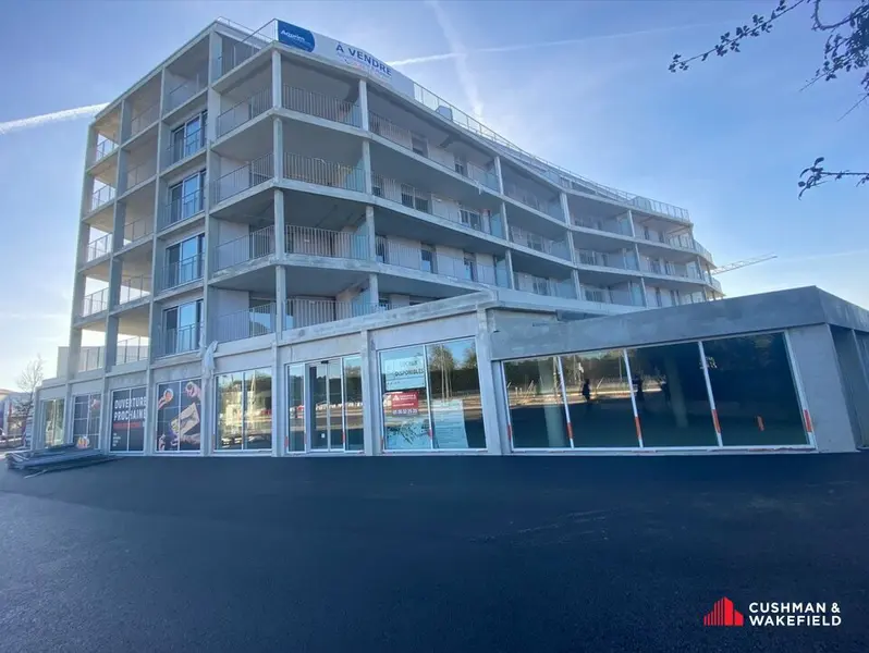 MERIGNAC SOLEIL EMPLACEMENT N°1 MURS LOCAL COMMERCIAL NEUF A VENDRE