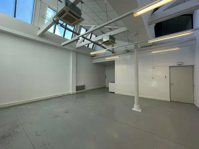 A louer Bureaux 141m² Lyon 04