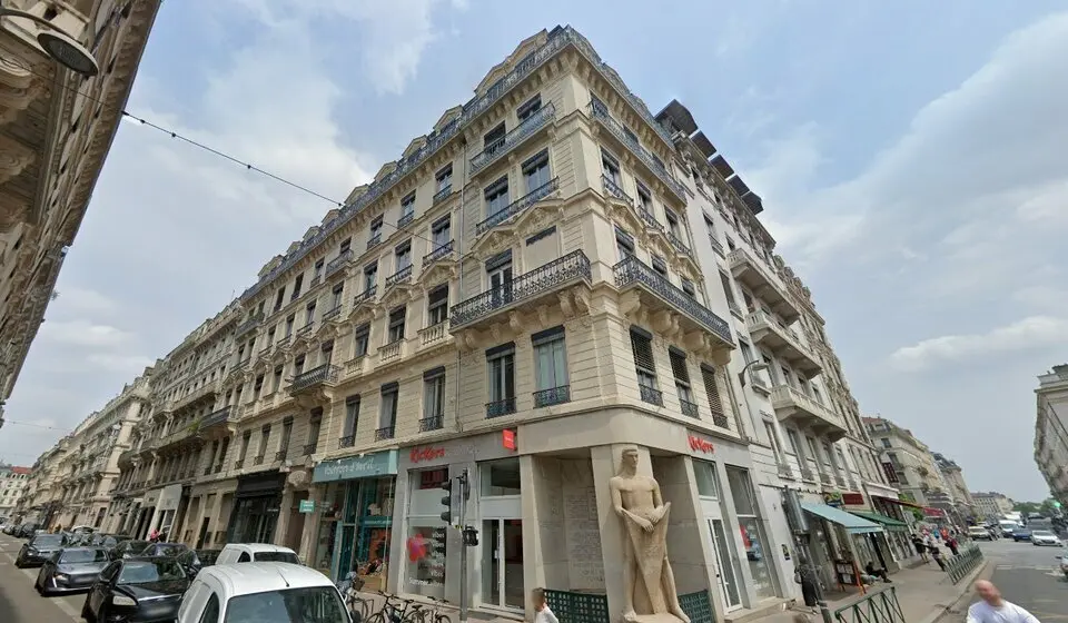 A louer Bureaux 173.9m² Lyon 02