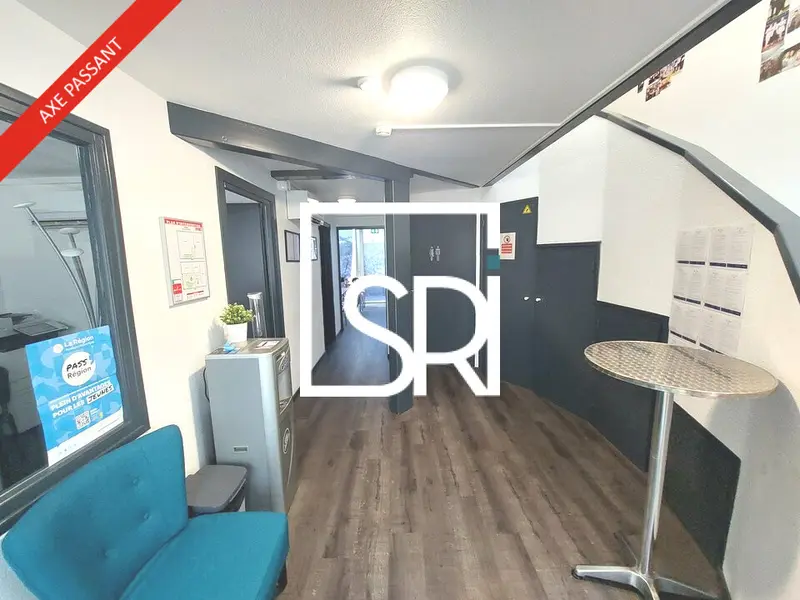 Bureau à louer - Clermont-Ferrand (63000) - 125 m² - 1 651 €/mois