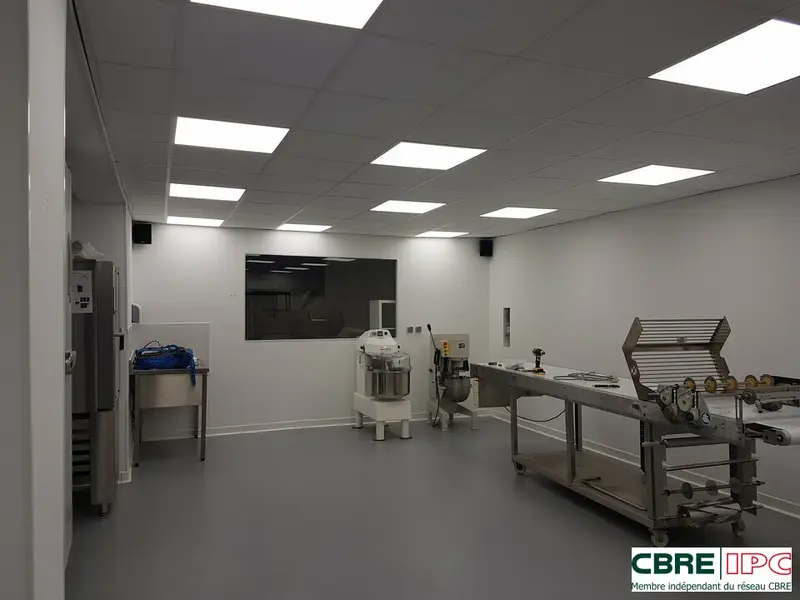 LOCATION  - REF : 7775PC/EL