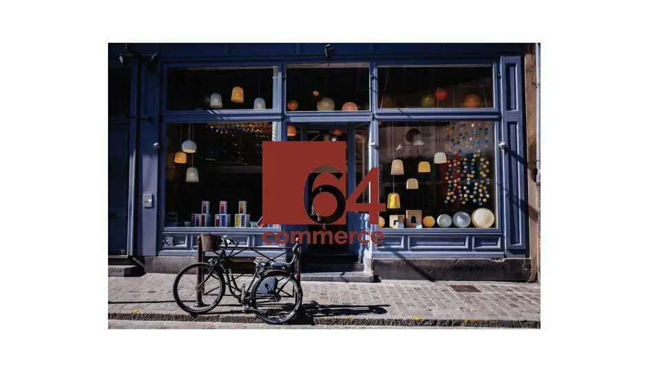 BORDEAUX  BAIL A CEDER  LOCAL COMMERCIAL 44 M² ENV 