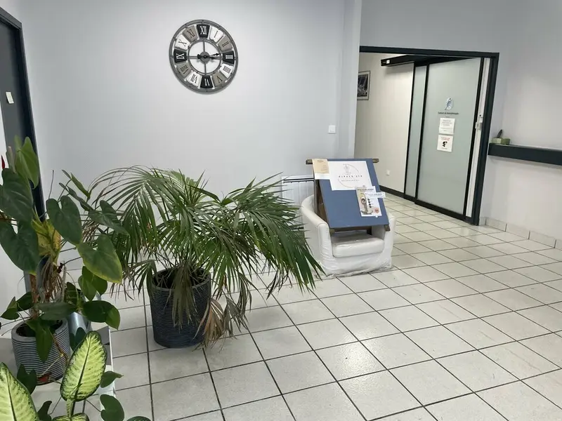 A LOUER - LOCAL D'ACTIVITE- BREST PORT