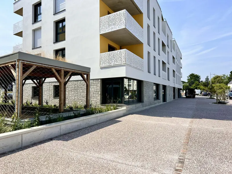 Murs commerciaux immeuble neuf