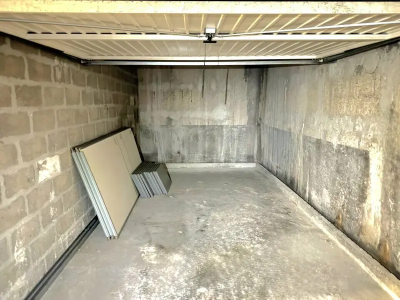 BOX FERMÉS MARÉCHAL JUIN CAGNES-SUR-MER