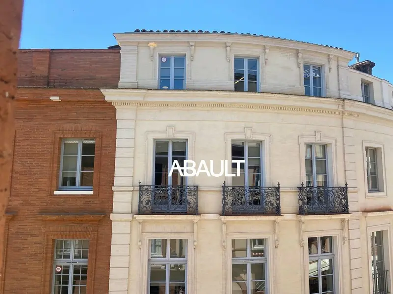 A vendre Local commercial  142m² Toulouse
