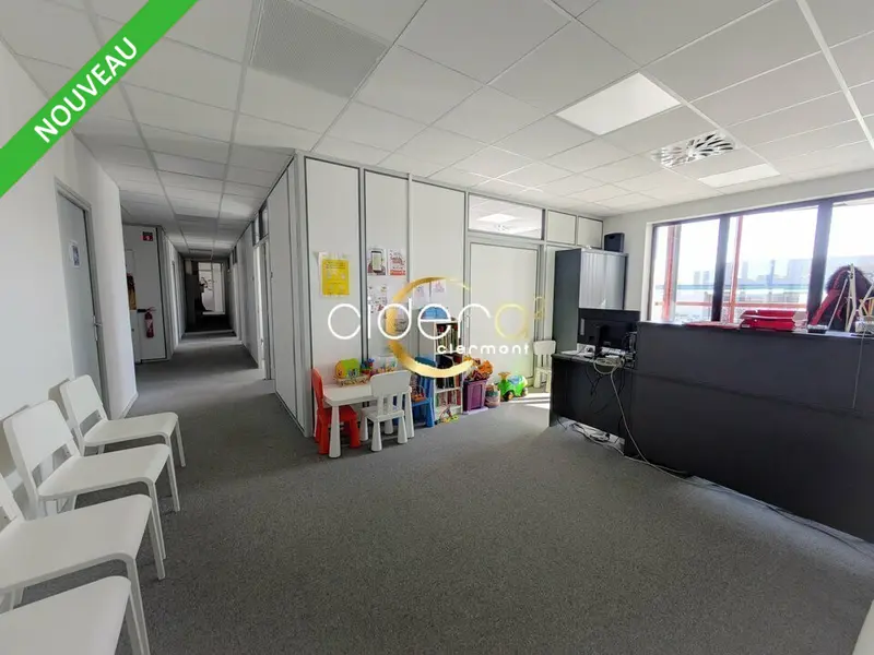 A louer Bureaux 251m² - Secteur Le Brézet