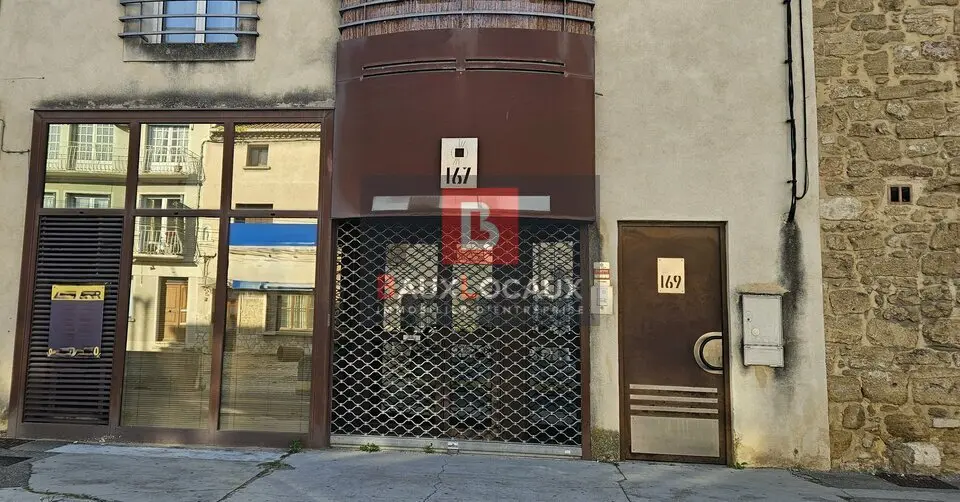 À LOUER  LOCAL COMMERCIAL / PROFESSIONNEL  257 m²  SORGUES