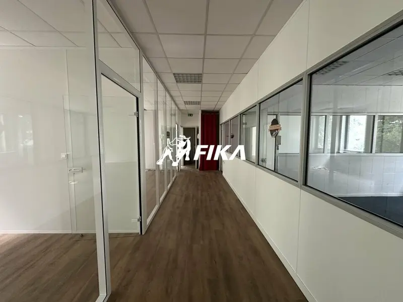 A LOUER BUREAUX 170 m² (31400)TOULOUSE 