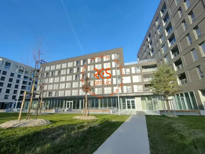 A VENDRE LOCAL COMMERCIAL 