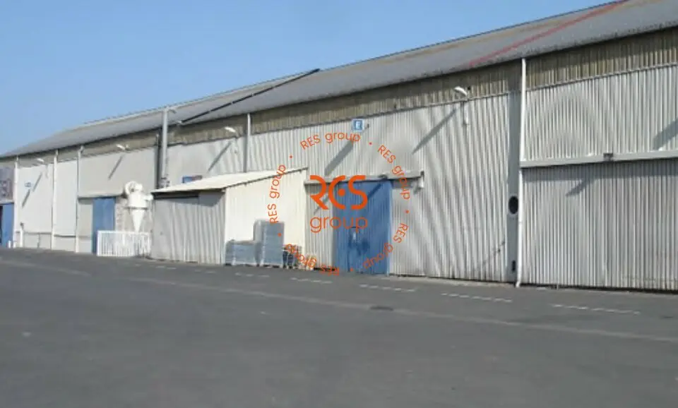 A louer Locaux d'activité 2116m² Bordeaux