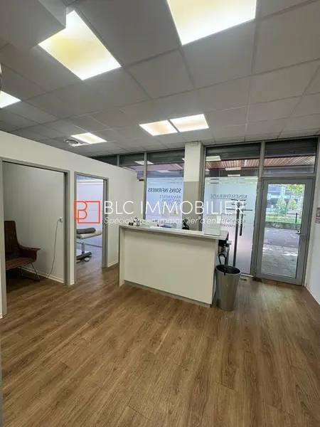 LOCAL 140m² A VENDRE 13006 MARSEILLE