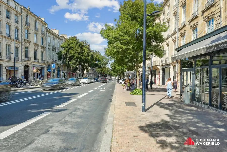 À LOUER  BUREAUX  Cours Clémenceau, Bordeaux