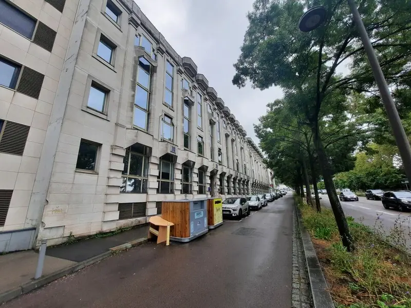 IMMEUBLE RESTRUCTURE - LABEL BBC EFFINERGIE RENOVATION.