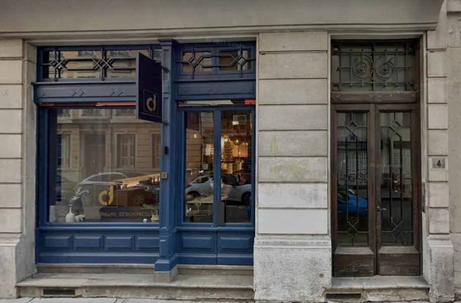 A louer Local commercial  91.67m² Lyon 06