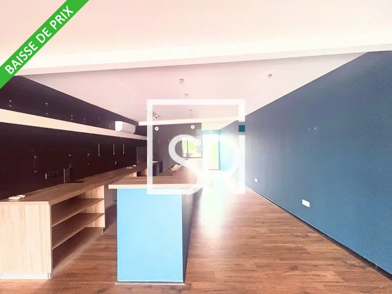 A louer Local commercial  85m² Aubière